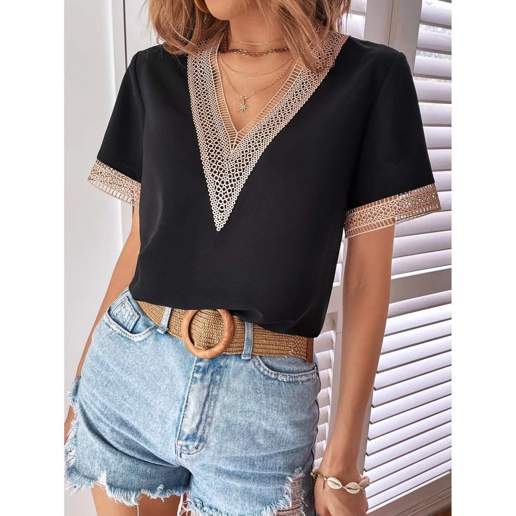 Women's Contrast Guipure Lace Blouse